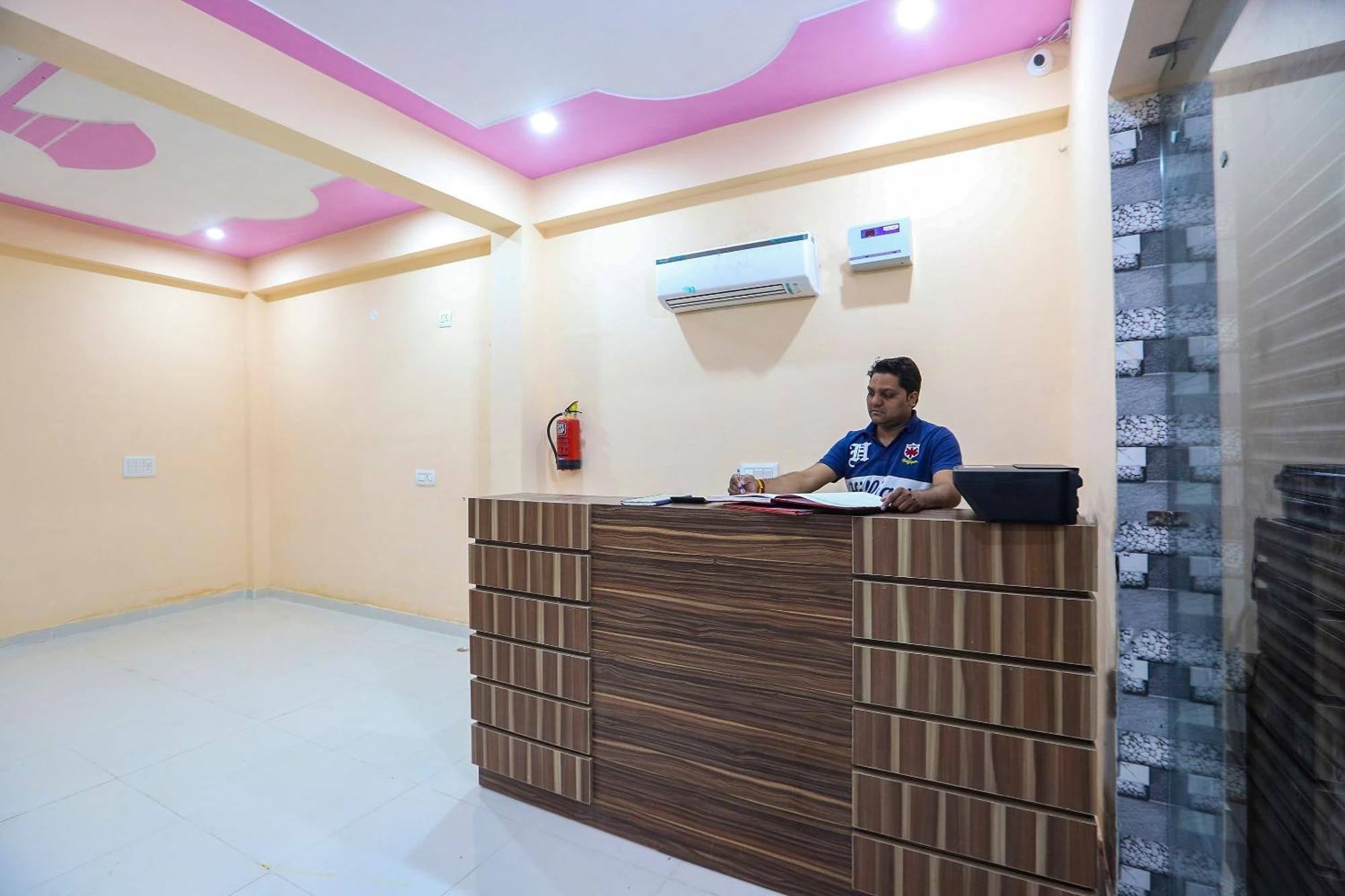 Hotel O Royal Villa Gurgaon Exterior photo