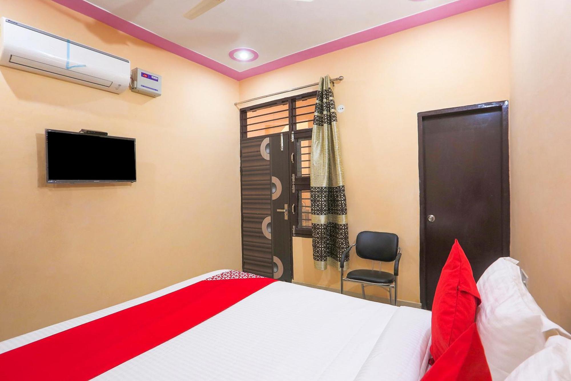 Hotel O Royal Villa Gurgaon Exterior photo